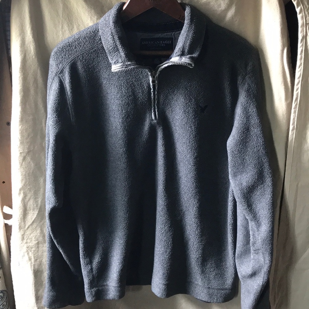 American Eagle Fleece Sweater